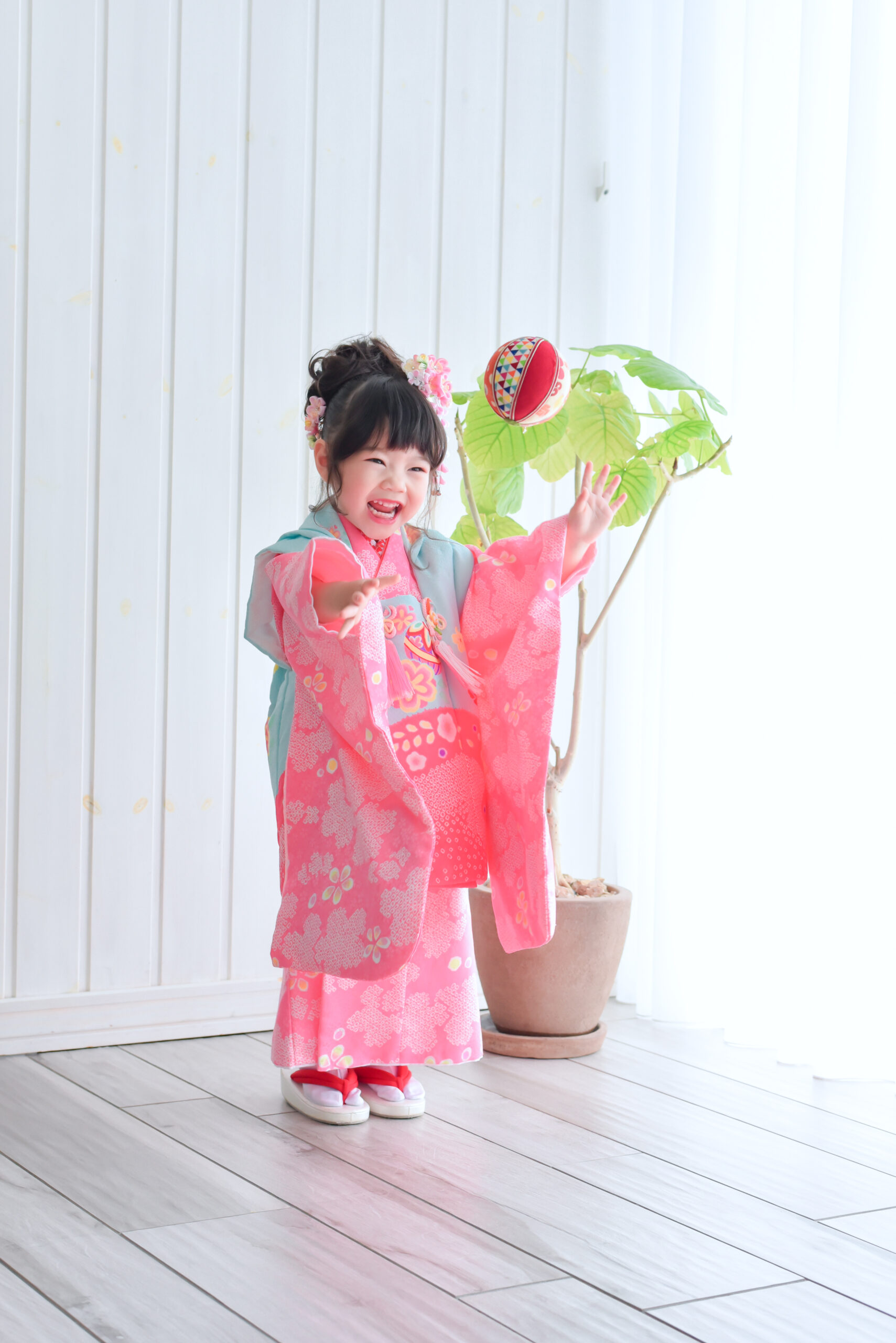 七五三３歳 かわいい女子がやってきた フォトジェニック サクラスタジオ 栃木県宇都宮市の写真スタジオ