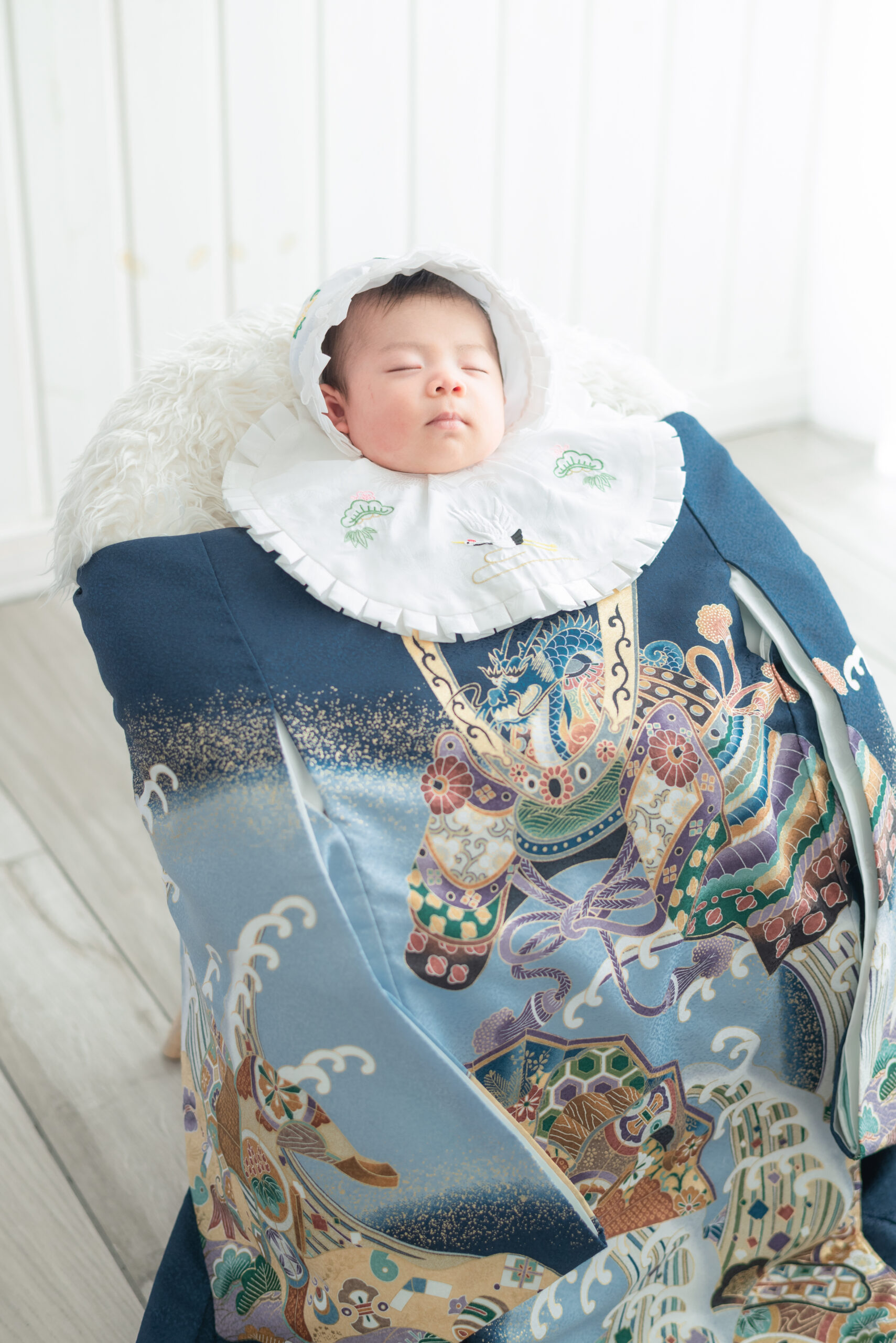 掛け着を羽織って　生後1ヶ月の赤ちゃん　お宮参り撮影　ぐっすり寝てしまいました